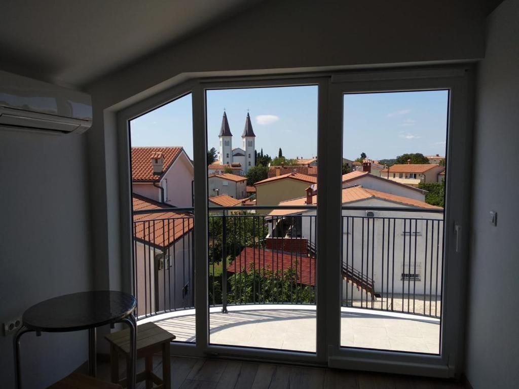 Orhidea Apartment Медулин Екстериор снимка